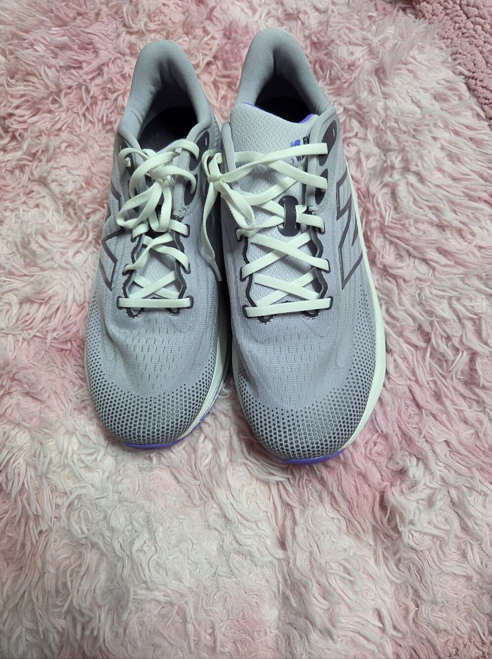 New Balance 11W Light Gray Women's Running Sneakers